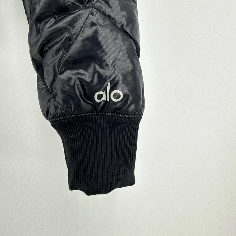 Alo Yoga Idol Bomber Workout Jacket‎ Black Down Filled Puffer Small EUC